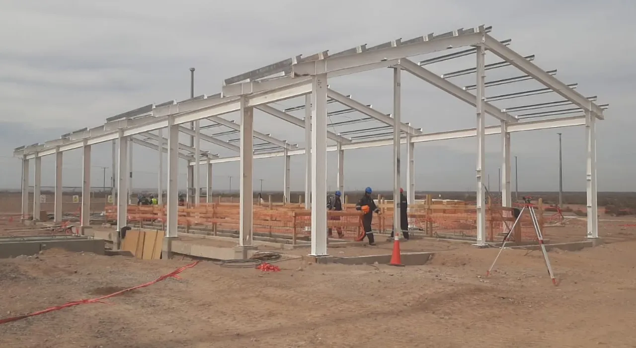 Estructura metálica construida por DeMSI